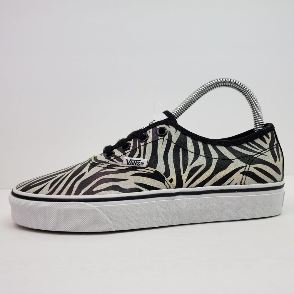 Vans Doheny Decon Womens Metallic Zebra Skate Shoe - Picture 4 of 14